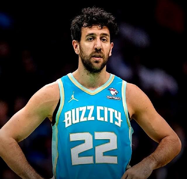 九游体育中国官网关于国际比赛日突围战来临，密尔沃基雄鹿围绕欧冠战术微调，信心回归，年轻球员得到机会的信息