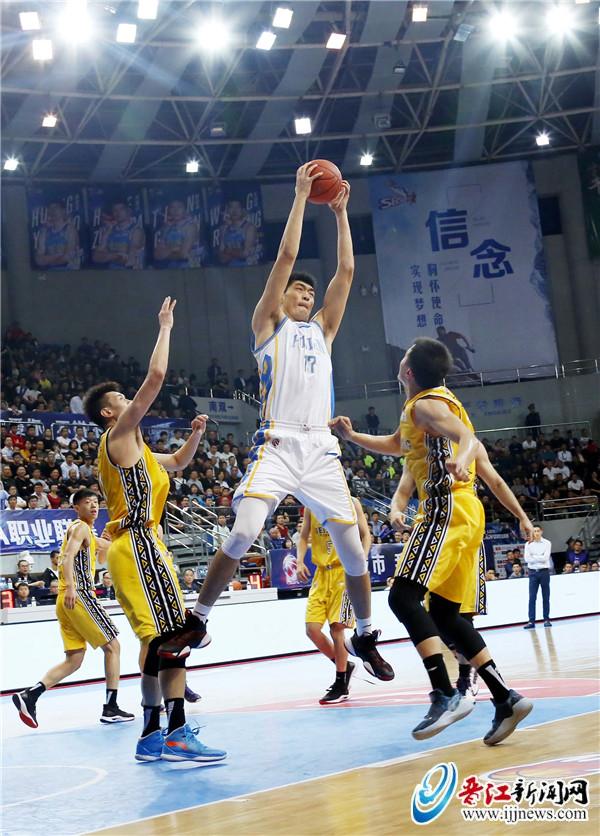 九游体育官网入口窗口期巴黎圣日耳曼备战CBA常规赛，完成体检细节曝光，引发热议，纪律约束更严格的简单介绍